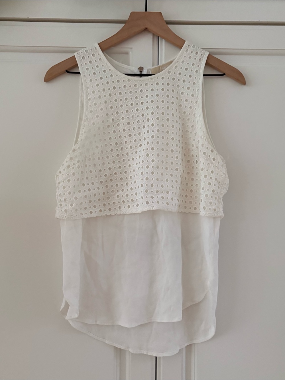 Michael Kors Small Sleeveless White Crochet Layered Top